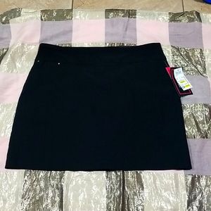 ATTYRE NEW YORK SKIRT